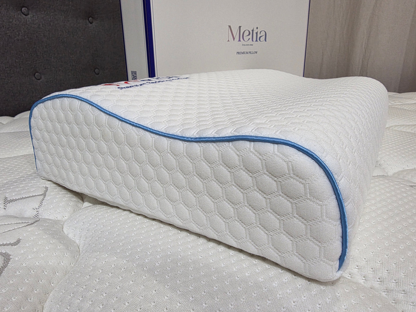 Metia Premium Memory Foam Pillow